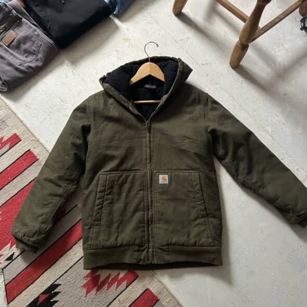 Vintage M/XL Carhartt Quilt-Lined Jacket
